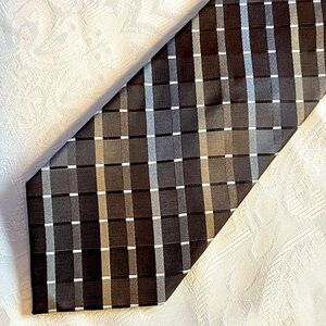Calvin Klein Silk Tie. Gray/Tan